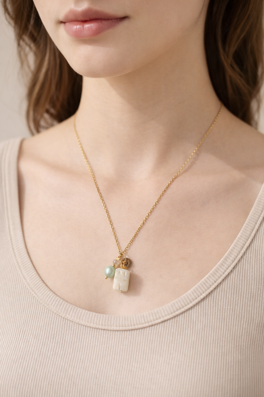 Necklace Dora